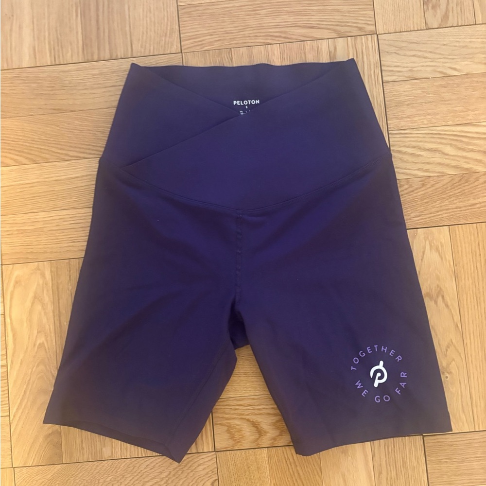 Peloton Women's Deep Purple Crossover Waist Bike Shorts